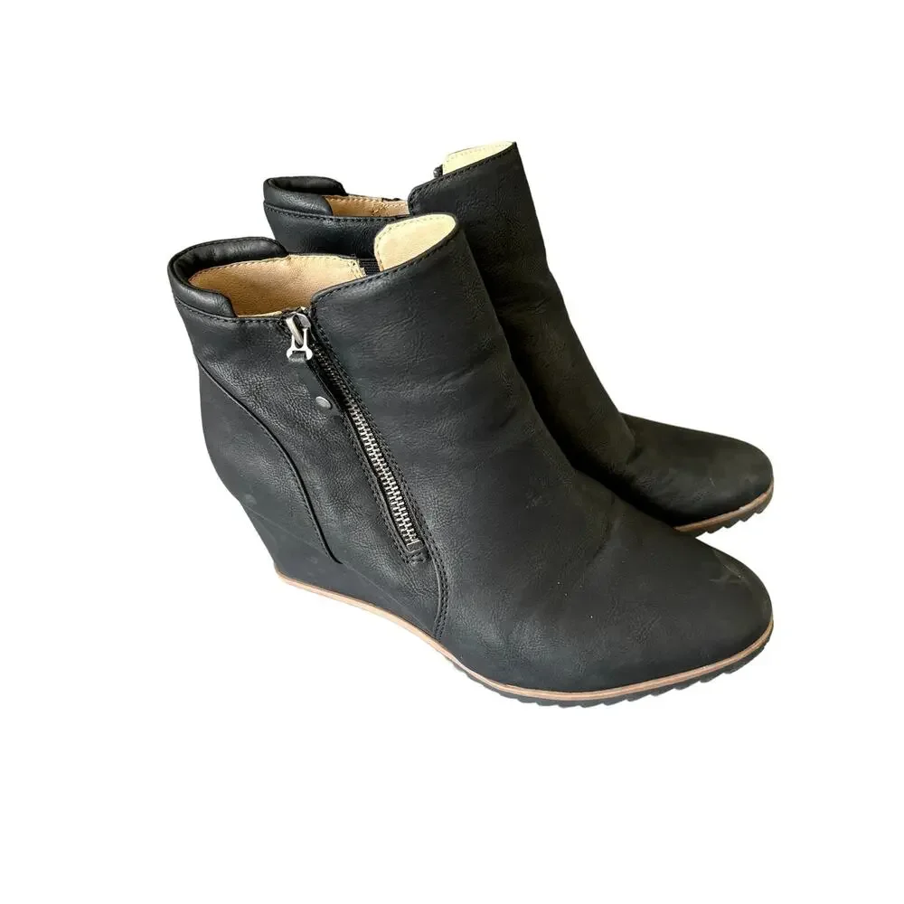 Soul Naturalizer Black Haley Booties Size 10